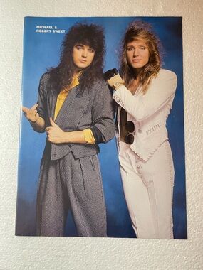 Michael & Robert Sweet Pinup - Two-Tone Blue and White Image